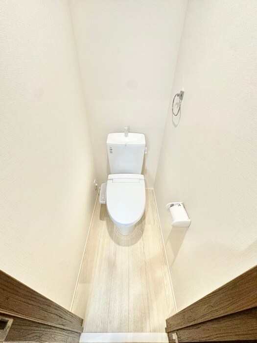 物件内観写真9　(トイレ)