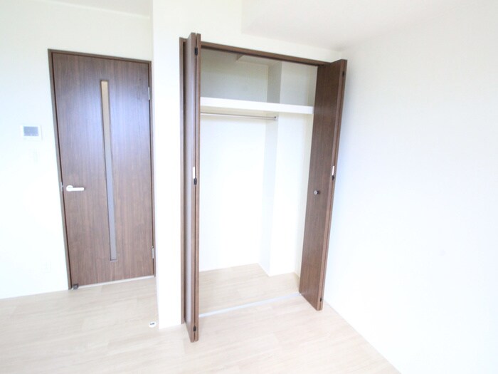 物件内観写真11　(収納)