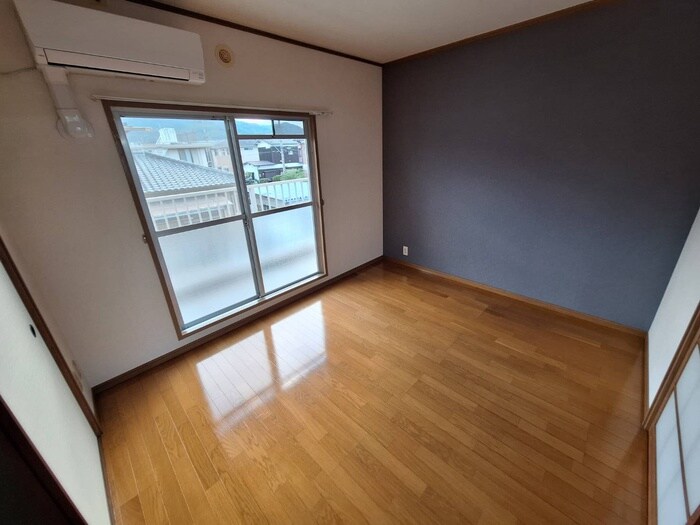 物件内観写真5　(居室)