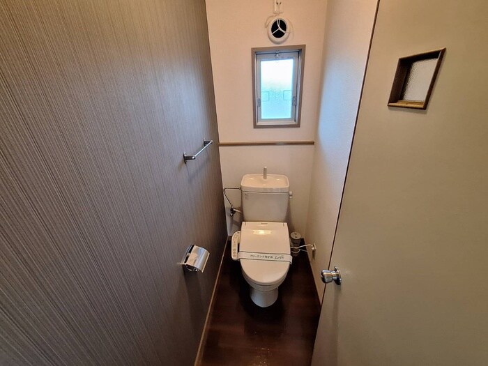 物件内観写真10　(トイレ)