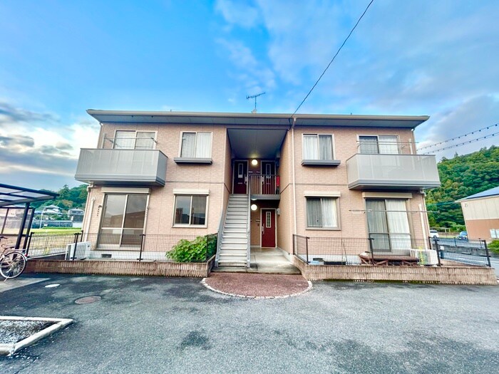 物件外観写真4　(外観写真)