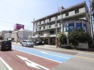 ラ・フルール春日原外観写真