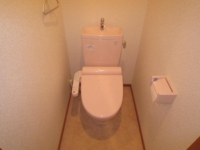 物件内観写真14　(トイレ)