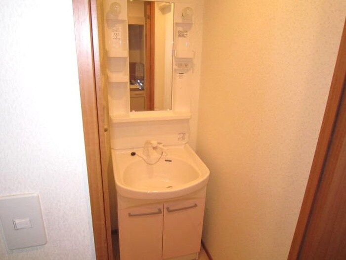 物件内観写真15　(洗面)