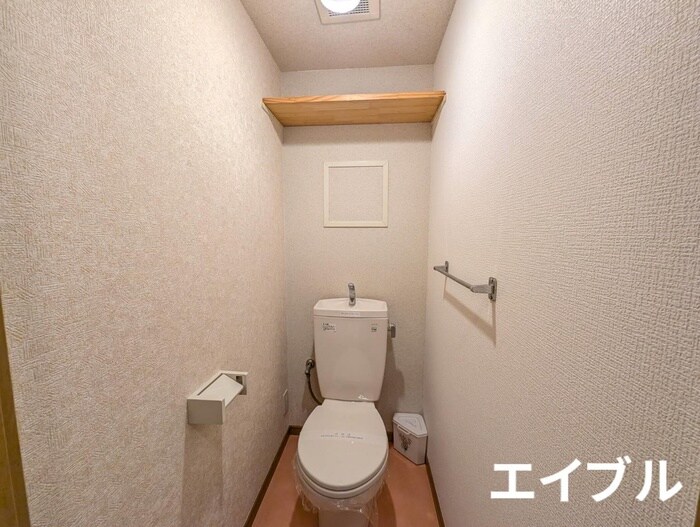 物件内観写真11　(トイレ)