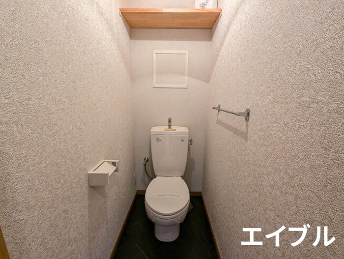 物件内観写真11　(トイレ)