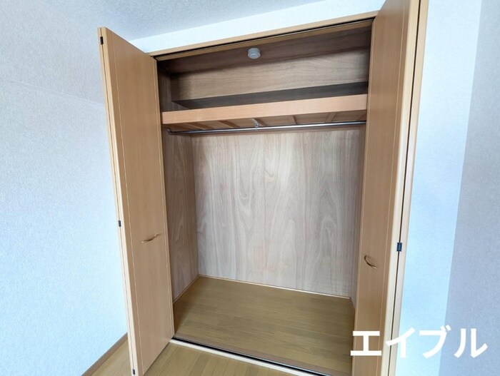 物件内観写真12　(収納)