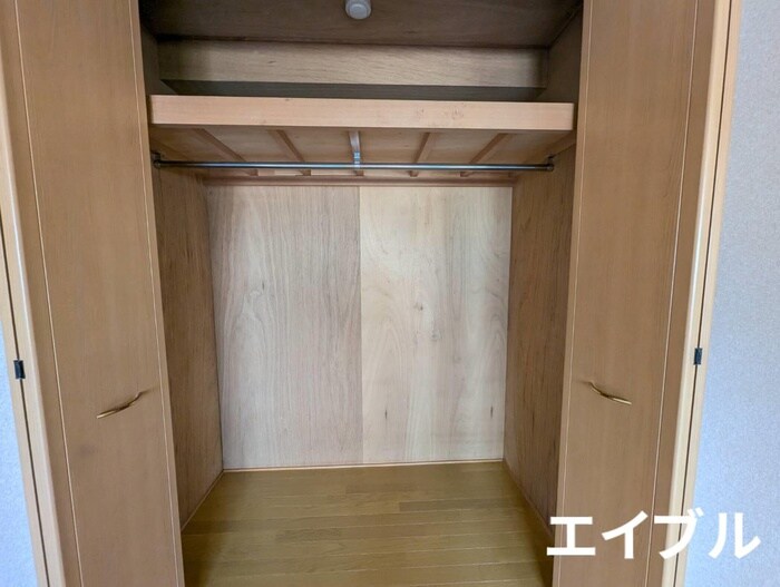 物件内観写真12　(収納)
