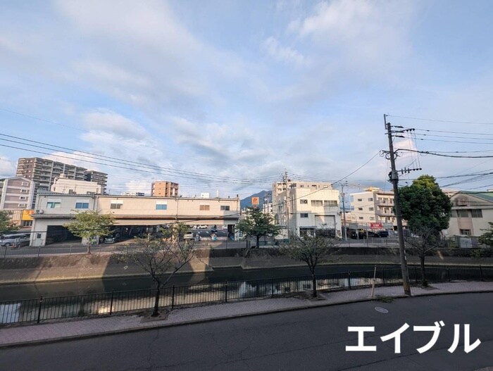 物件内観写真15　(室内からの展望)