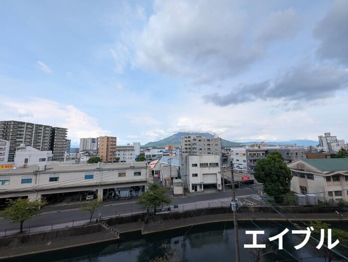 物件内観写真15　(室内からの展望)