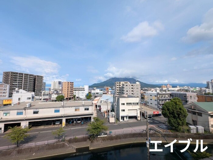 物件内観写真15　(室内からの展望)