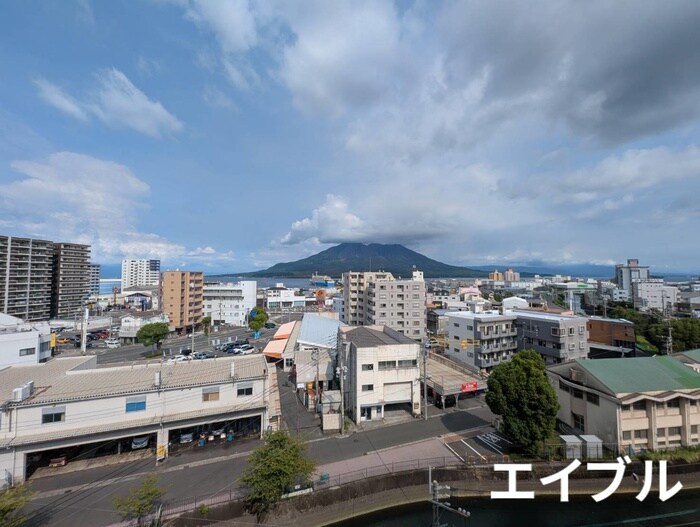 物件内観写真15　(室内からの展望)