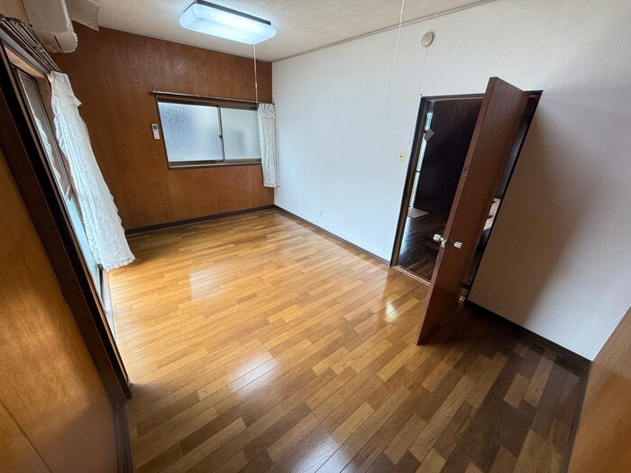 物件内観写真5　(居室)