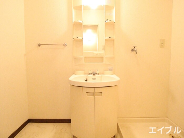 物件内観写真11　(洗面)