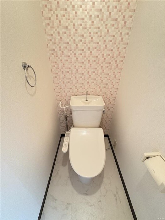 物件内観写真12　(トイレ)