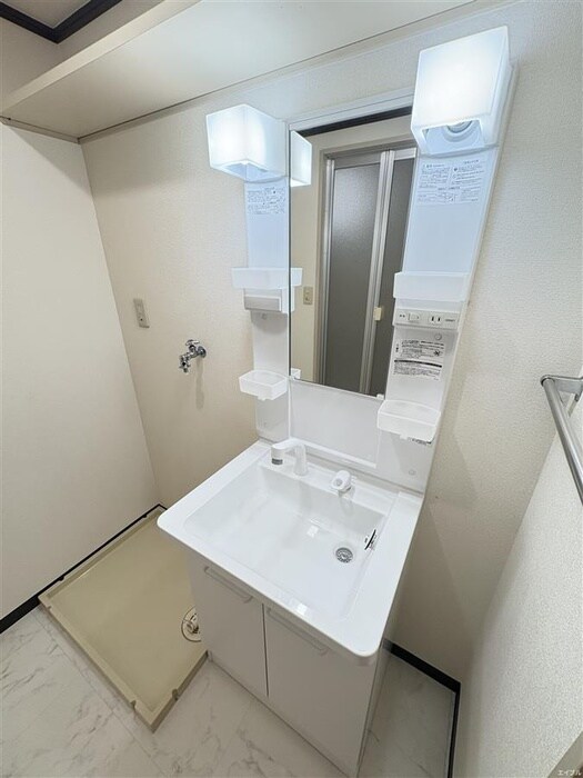 物件内観写真13　(洗面)