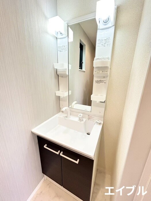 物件内観写真9　(洗面)