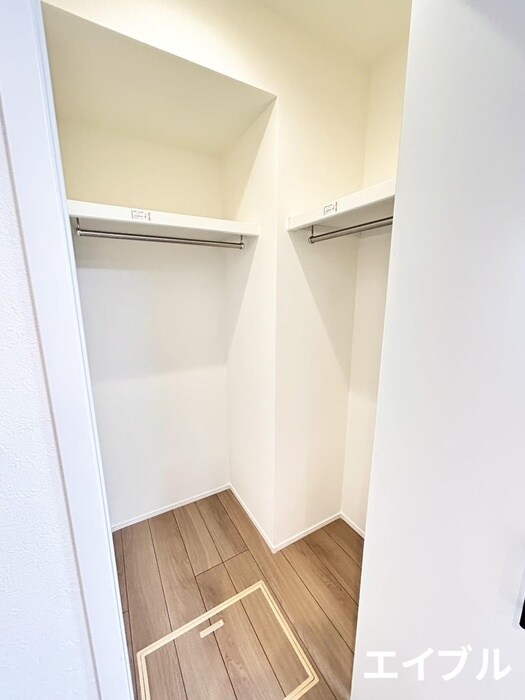 物件内観写真16　(収納)
