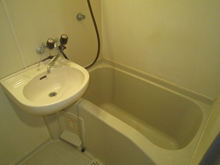 物件内観写真7　(バス／シャワールーム等)