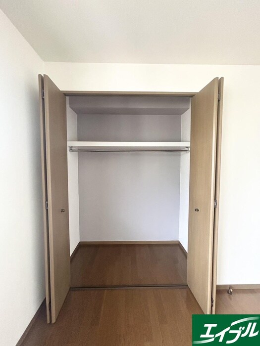 物件内観写真15　(収納)