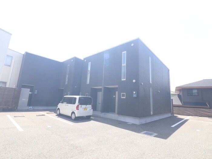 物件外観写真5　(その他)