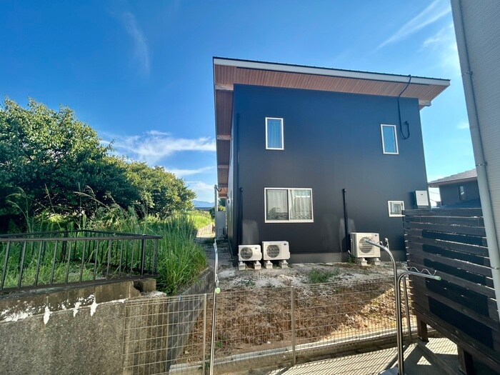 物件内観写真22　(室内からの展望)