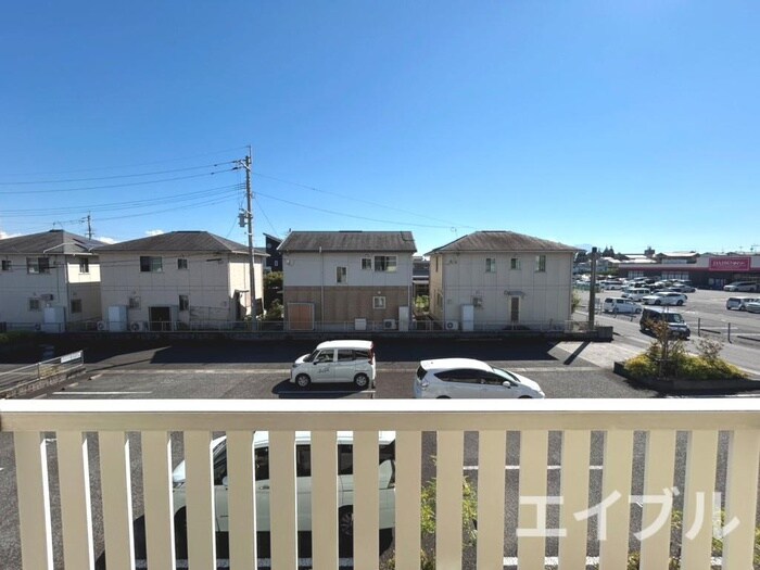 物件内観写真22　(室内からの展望)