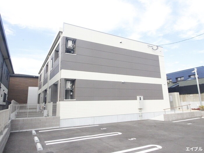 物件外観写真2　(外観写真)