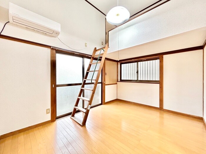 物件内観写真5　(居室)