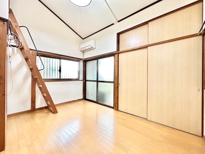 物件内観写真5　(居室)