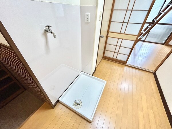 洗濯機置場