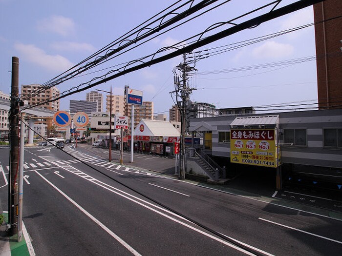 物件内観写真16　(室内からの展望)