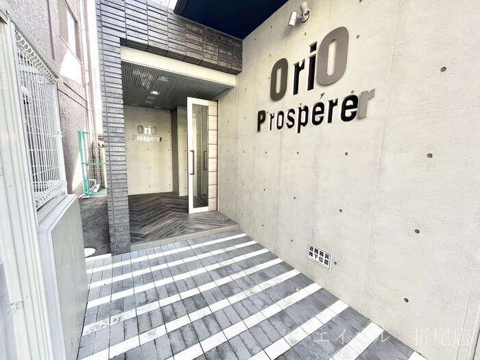 物件外観写真5　(エントランス部分)