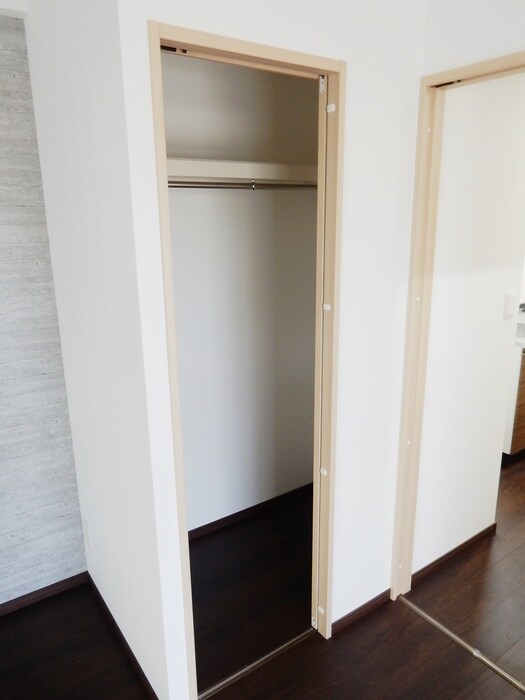 物件内観写真13　(収納)