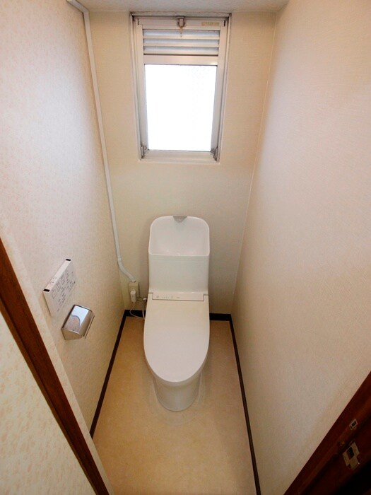 物件内観写真11　(トイレ)