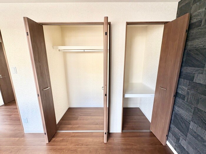 物件内観写真12　(収納)