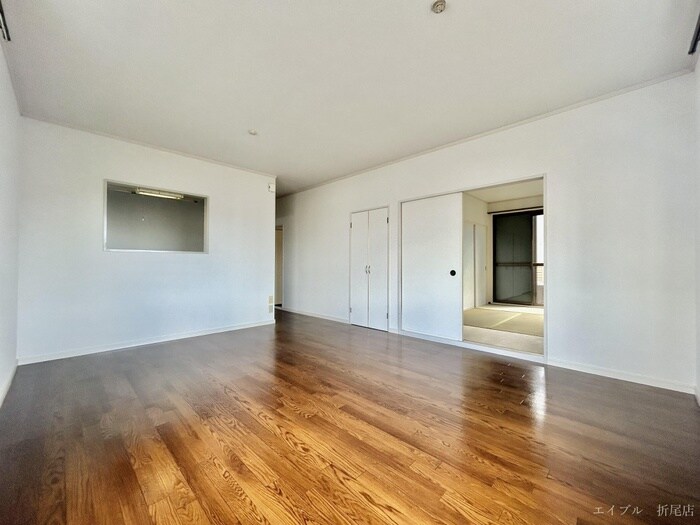 物件内観写真5　(居室)