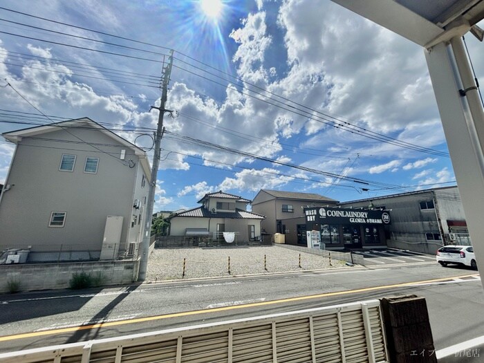 物件内観写真13　(室内からの展望)