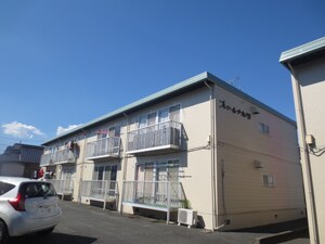 プレジ－ルナカノＢ棟外観写真