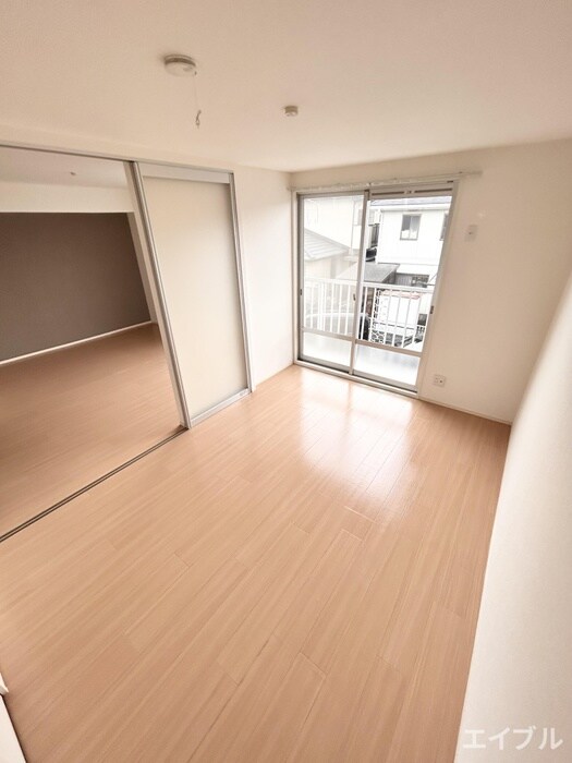 物件内観写真5　(居室)