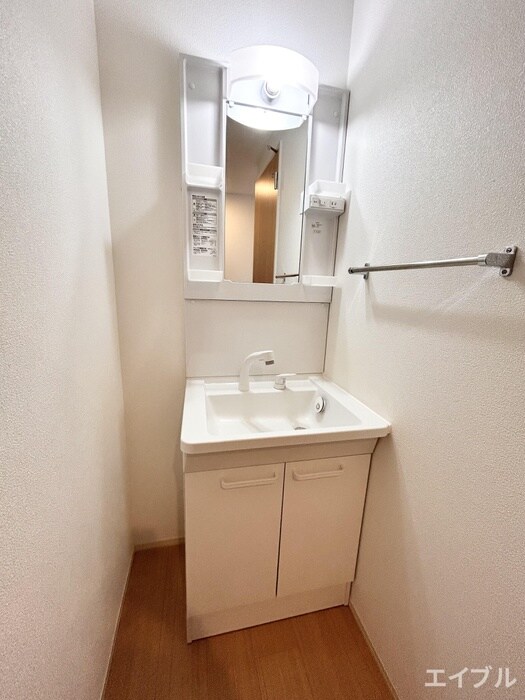 物件内観写真10　(洗面)