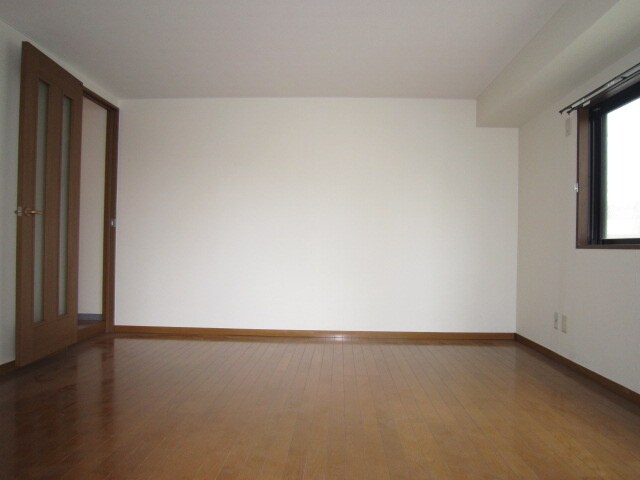 物件内観写真6　(居室)