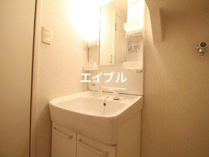 物件内観写真8　(洗面)