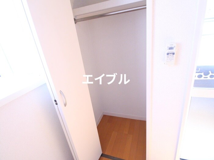 物件内観写真15　(収納)