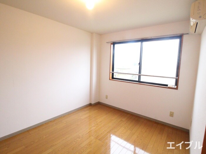 物件内観写真13　(居室)