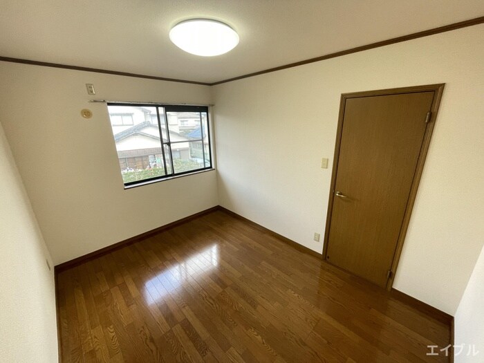 物件内観写真6　(居室)
