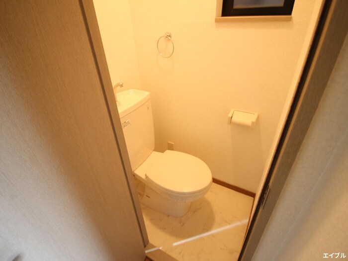 物件内観写真13　(トイレ)