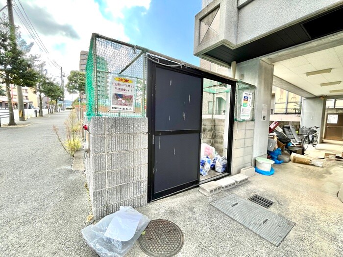 物件外観写真6　(建物設備)