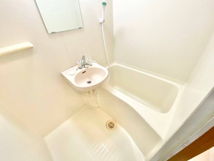 物件内観写真10　(バス／シャワールーム等)