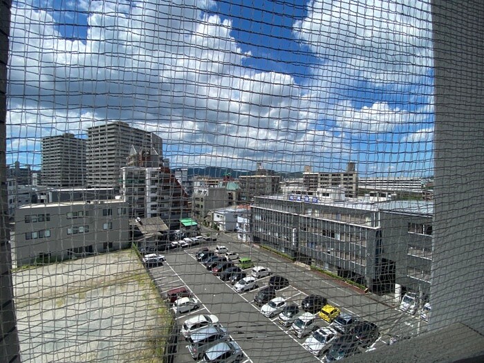 物件内観写真17　(室内からの展望)